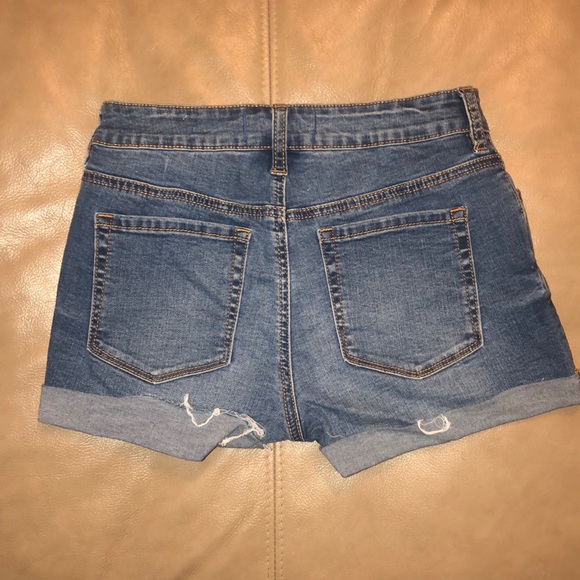 Size 24 PacSun Blue Jean Shorts - Picture 2 of 4